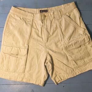 Men's Cargo shorts Gently Used
